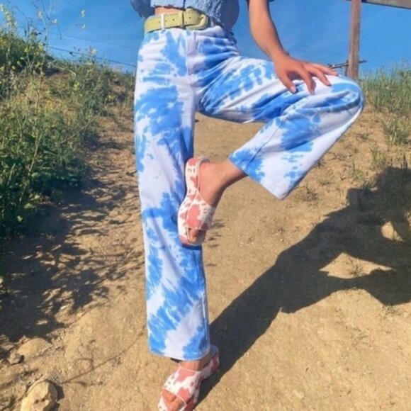 NWT Holiday by Emma Mulholland Tie Dye Wide Leg Straight Jeans Cotton Size 28 - Picture 3 of 13